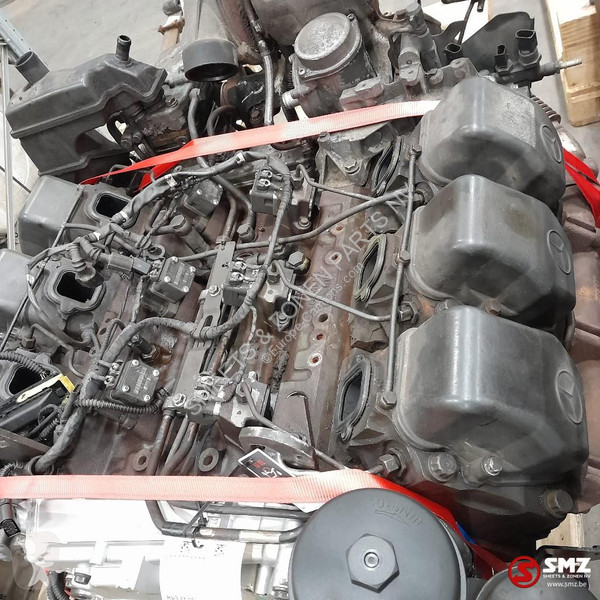 Náhradní díly pro kamiony Mercedes Occ motor...
