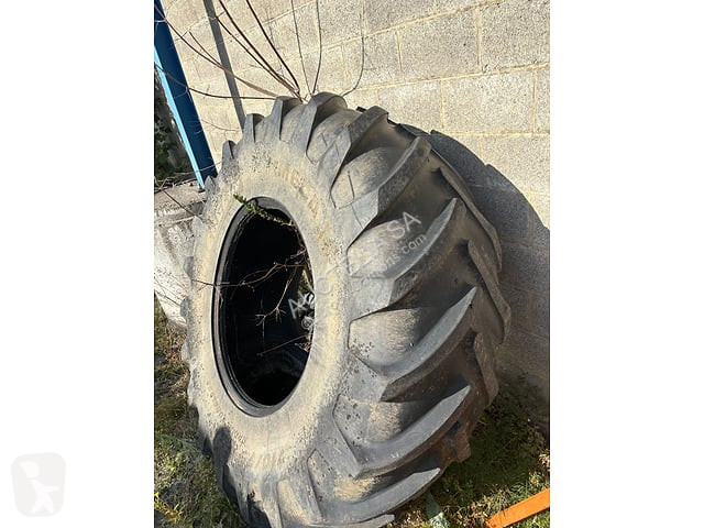 Náhradné diely na nákladné vozidlo Michelin...