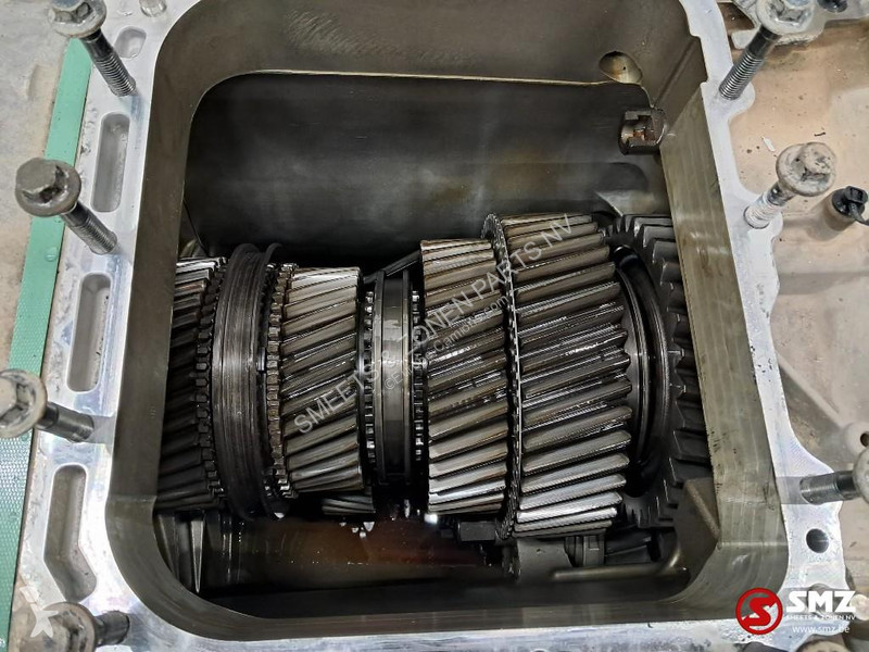 Renault Occ versnellingsbak ATO2612D + retarder...