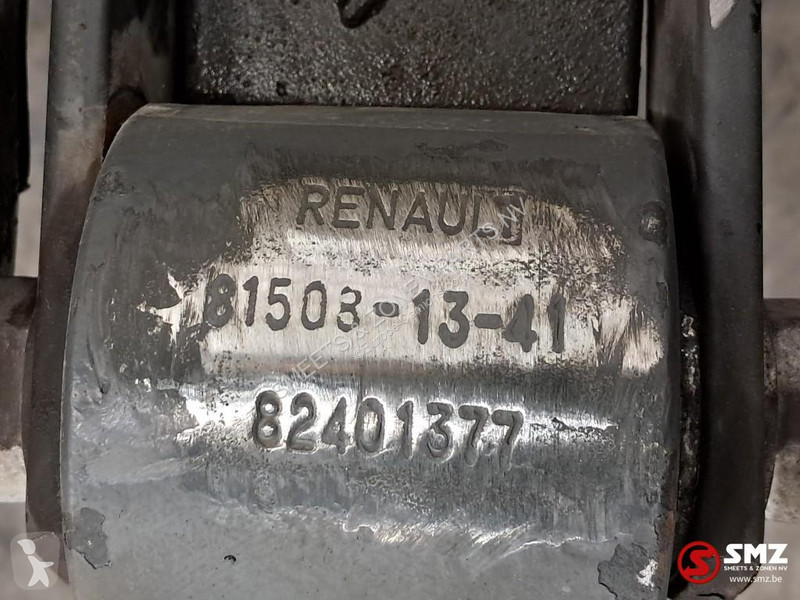 Renault Occ set bladveren vooras Renault truck...