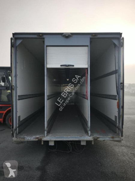 Cargovan  CAISSE TYPE BLANCHISSERIE truck part
