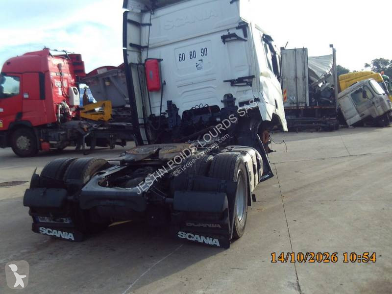 Náhradní díly pro kamiony Scania 460
