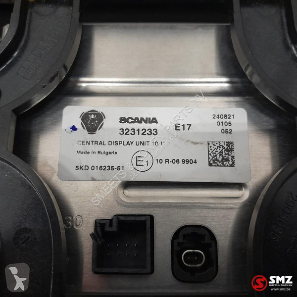 Scania Central Display 10,1