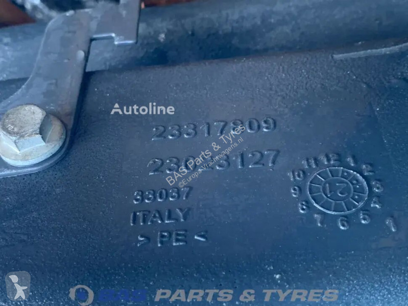 Vrachtwagenonderdelen Volvo AdBlue tank