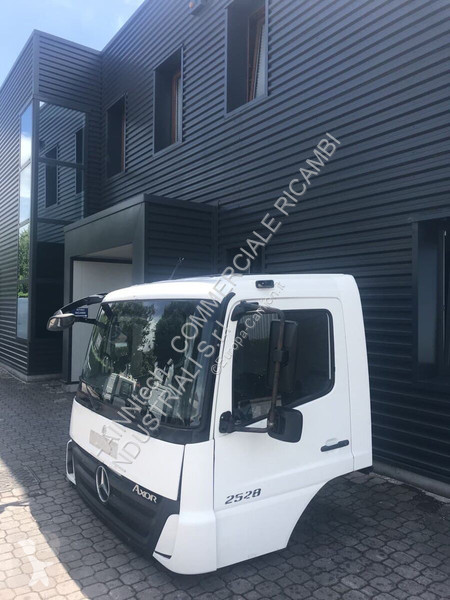 قطع غيار الآليات الثقيلة Mercedes AXOR MP2 EURO...