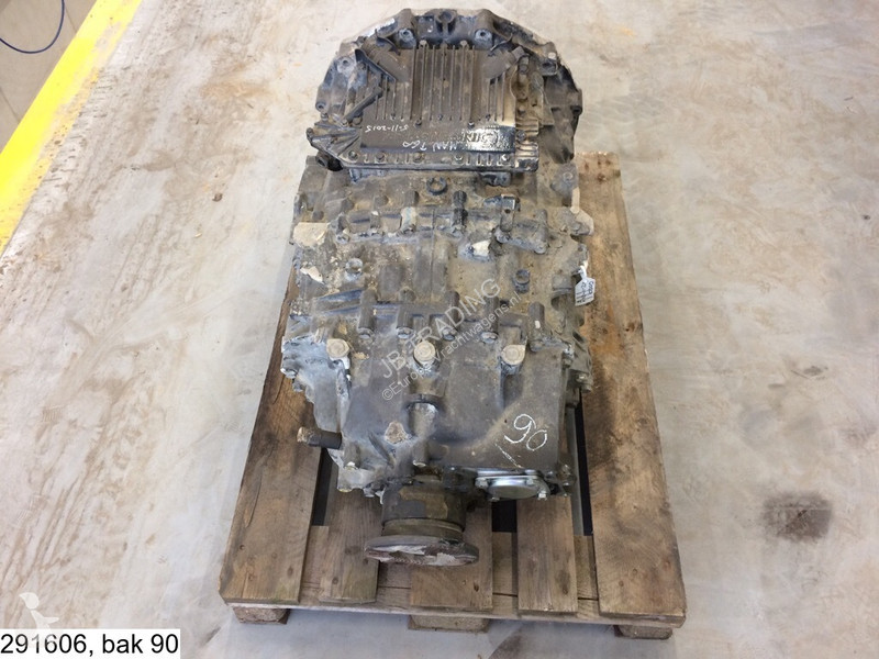 قطع غيار الآليات الثقيلة ZF ASTRONIC, CF, 12 AS...