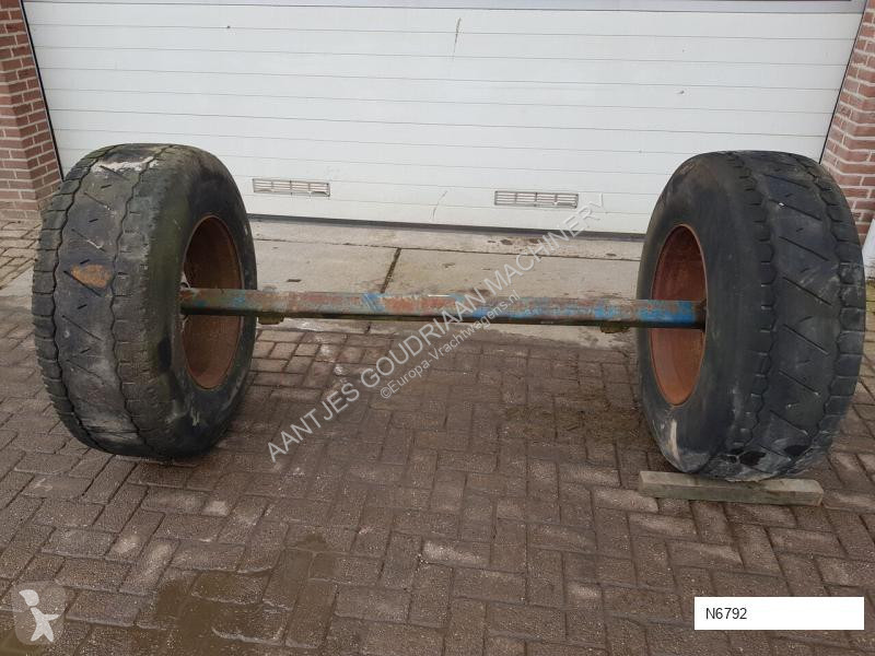 Náhradní díly pro kamiony  Essieu diverse assen...