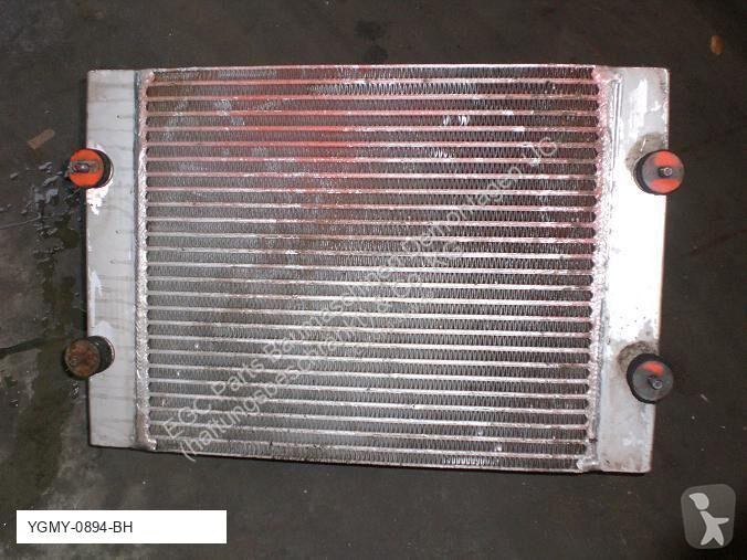 Reservedele til lastbil  Radiateur d'huile...