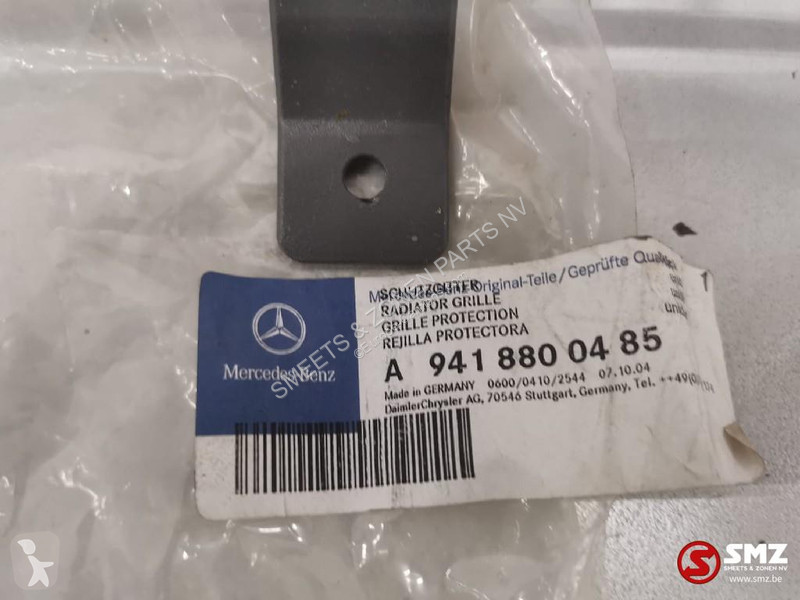 قطع غيار الآليات الثقيلة Mercedes Occ rooster...