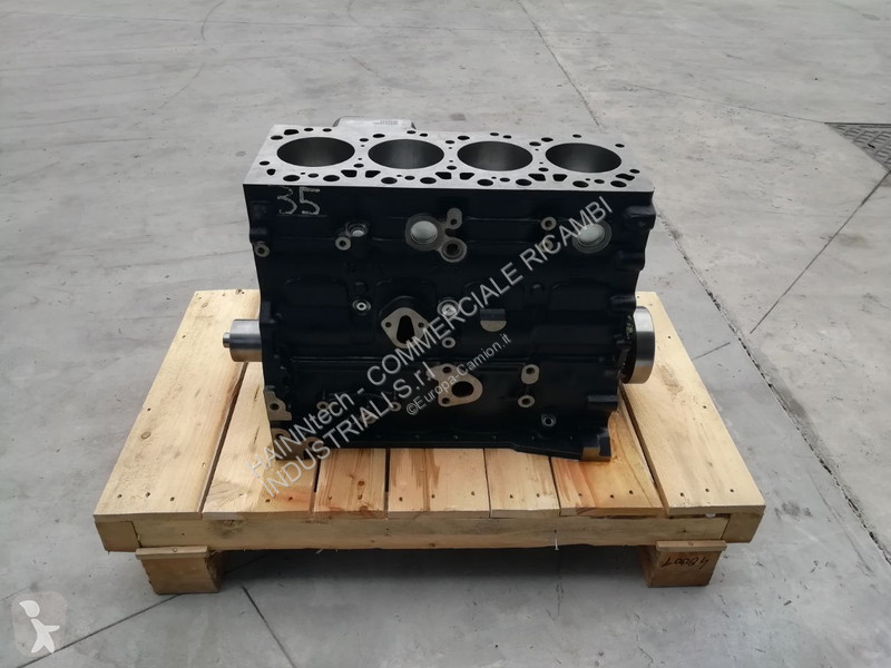 قطع غيار الآليات الثقيلة Iveco F4BE0454 WITH...