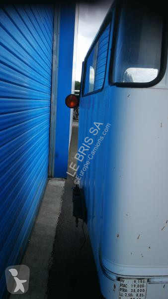 Pièces poids lourds Volvo CABINE N12 ET CAPOT