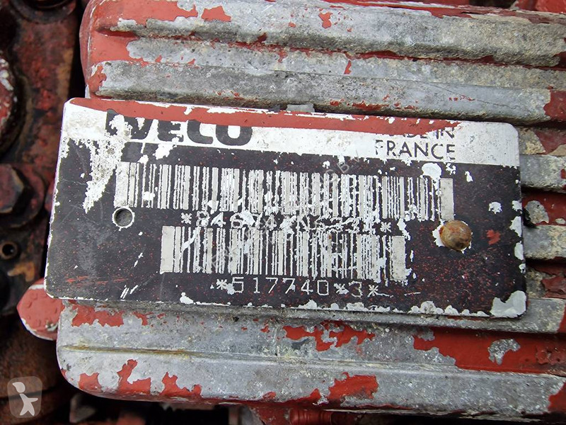 Pièces poids lourds Iveco 8460