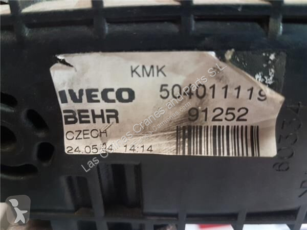 Pièces poids lourds Iveco Radiateur de...