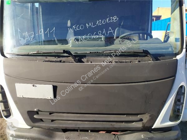 Vrachtwagenonderdelen Iveco Calandre pour...