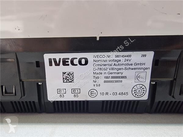 Vrachtwagenonderdelen Iveco Tableau de bord...