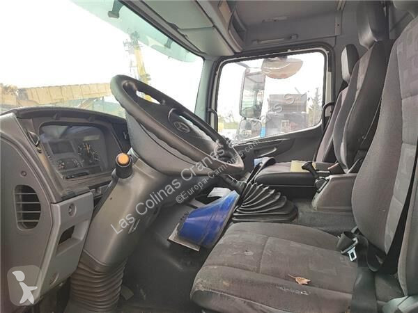 Peças pesados OM Cabine pour camion...