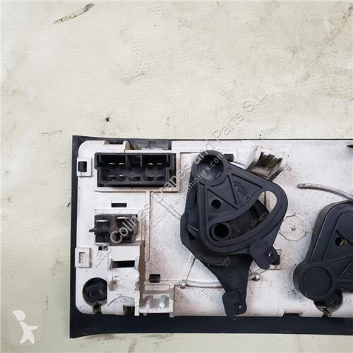 Reservdelar lastbilar Renault Tableau de bord...
