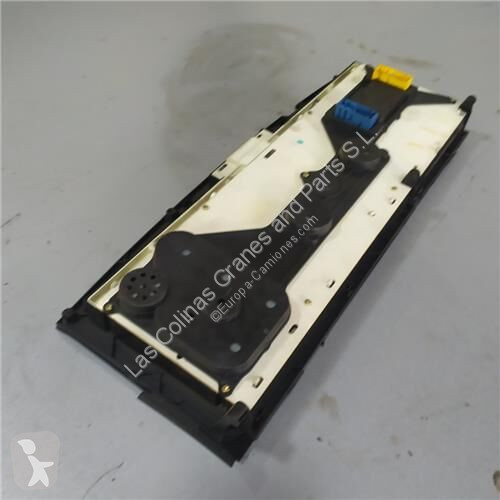 Reservdelar lastbilar Renault Tableau de bord...