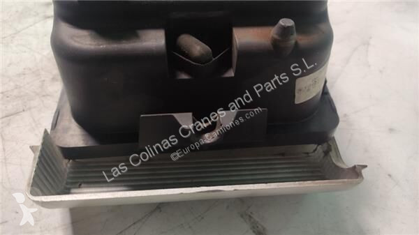 قطع غيار الآليات الثقيلة Renault Phare...