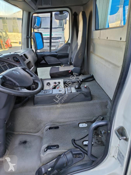 Pièces poids lourds Renault CABINE COURTE RVI...