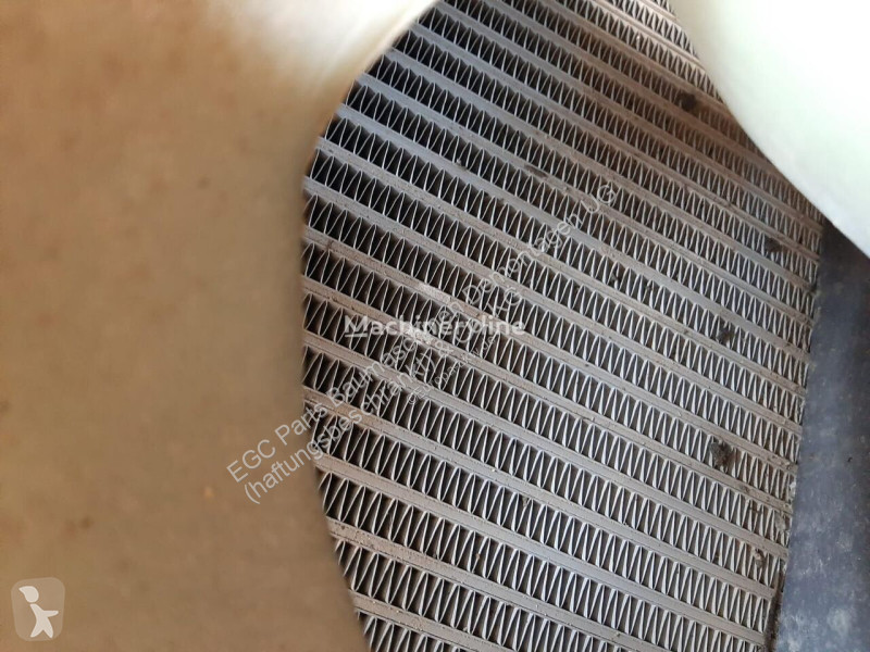 Pièces poids lourds Volvo Radiateur d'huile...