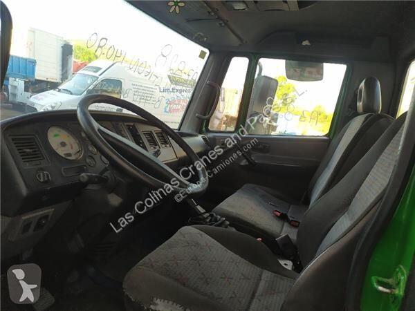 Náhradní díly pro kamiony Nissan Cabine pour...