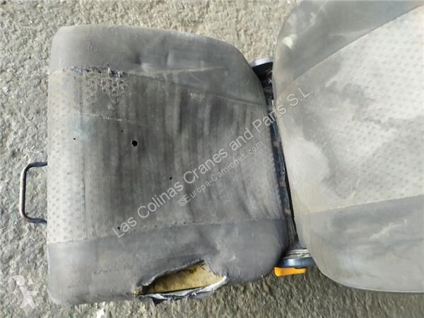 Ricambio per autocarri Nissan Siège pour camion...