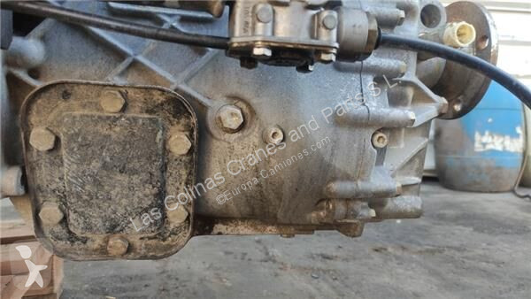 Piese camioane Nissan Boîte de vitesses pour...