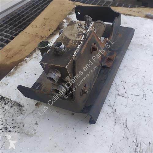 Reservdelar lastbilar  Distributeur hydraulique...