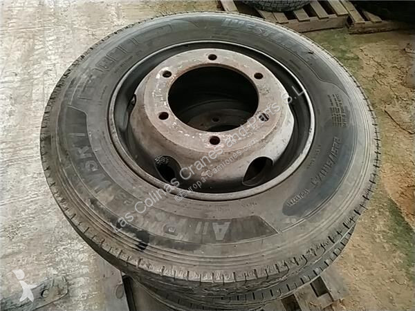 Piese camioane  Roue 225/75 R 17.5