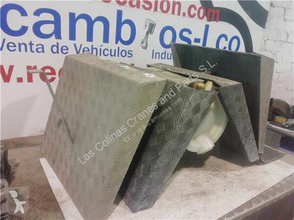 Ricambio per autocarri Renault Garde-boue...
