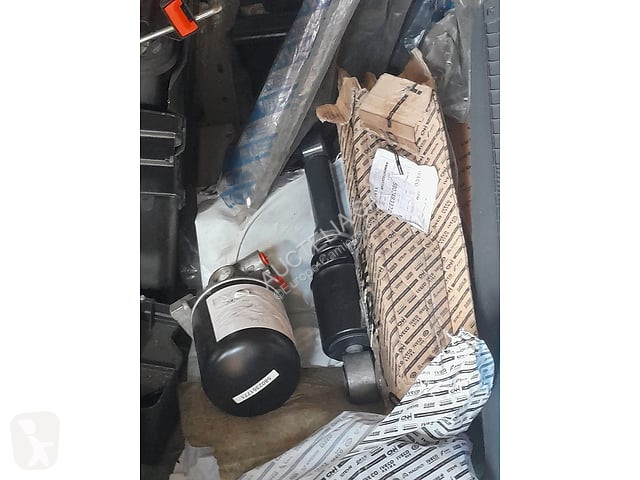 Запчасти для грузовика