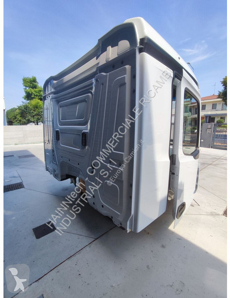 Ricambio per autocarri Mercedes AROCS ACTROS...