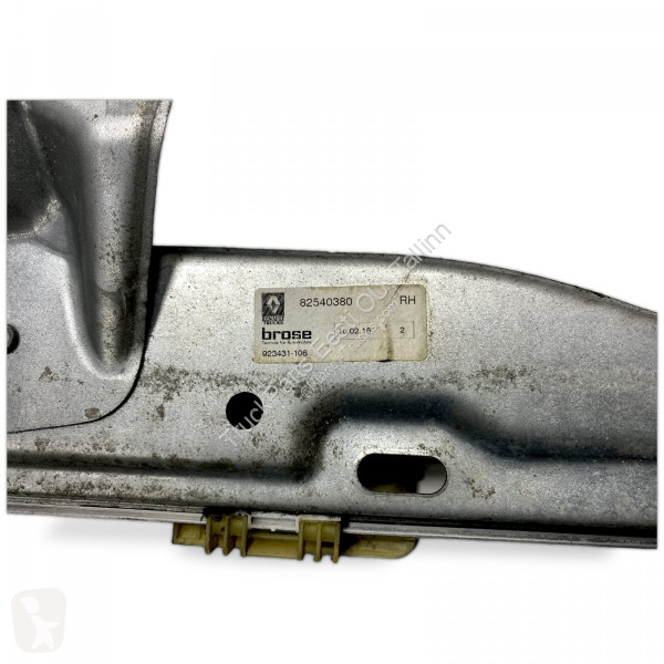 قطع غيار الآليات الثقيلة Renault TRUCKS T (01.13-)