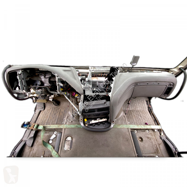 قطع غيار الآليات الثقيلة DAF (01.14-)