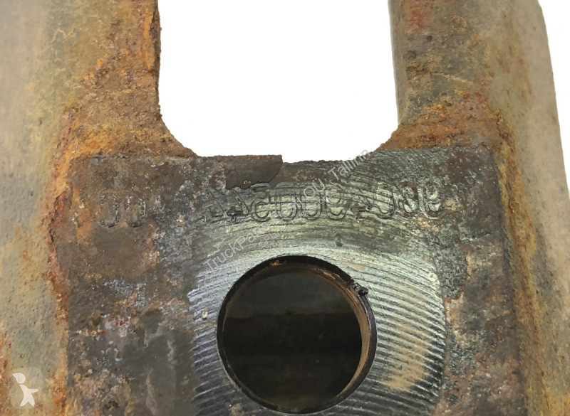 قطع غيار الآليات الثقيلة