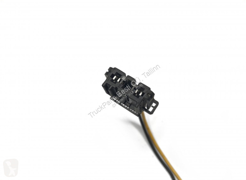 Reservdelar lastbilar Volvo 2-seeria (01.02-)