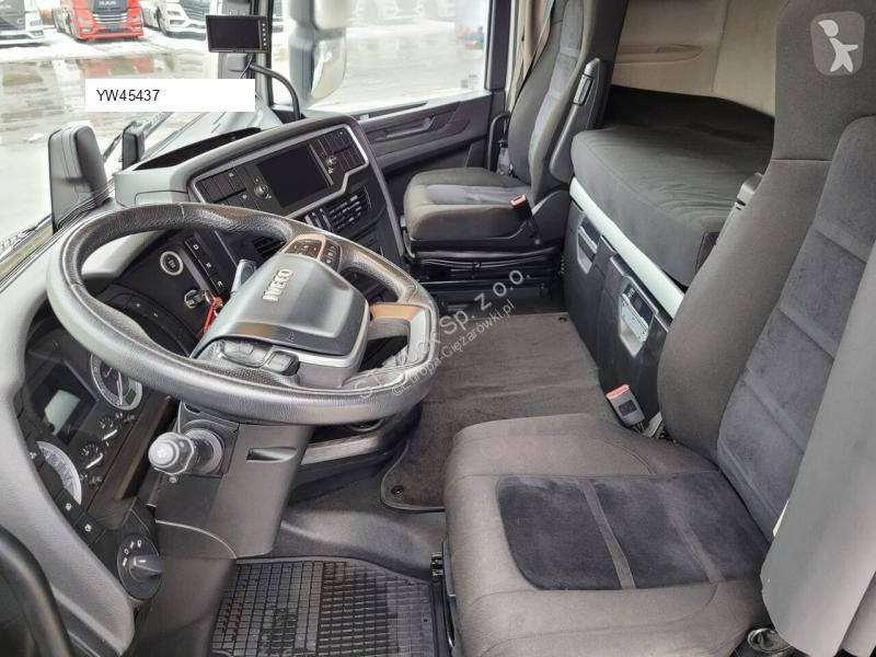 Náhradní díly pro kamiony Iveco Cabine  NP 460...
