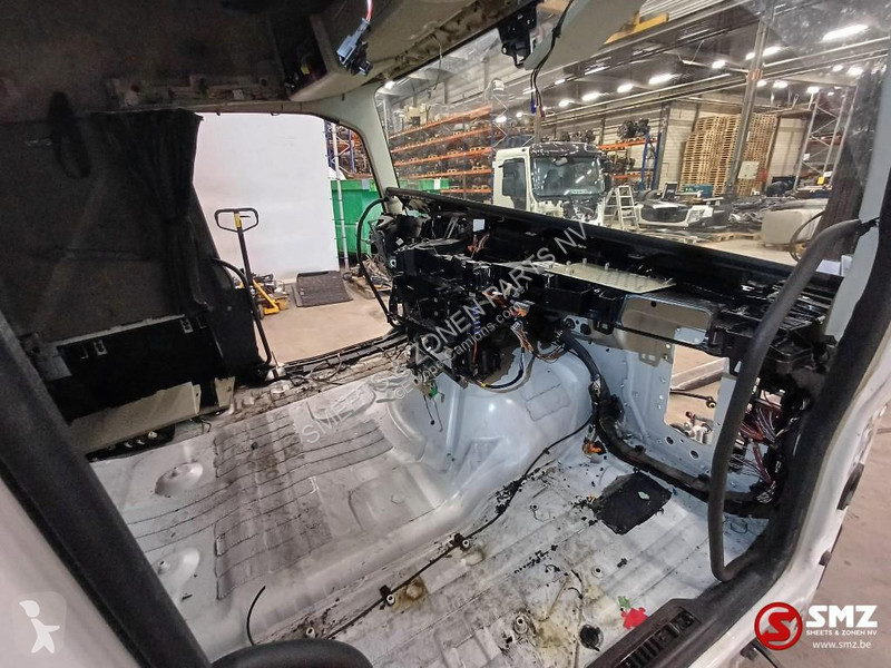 Ricambio per autocarri Volvo Occ Cabine Volvo 4...