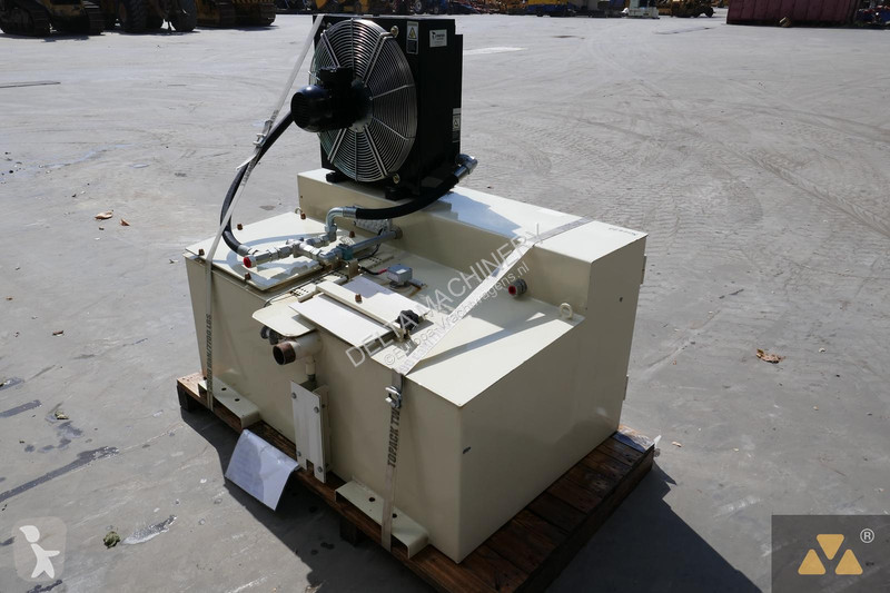 قطع غيار الآليات الثقيلة Metso Hydraulic and...
