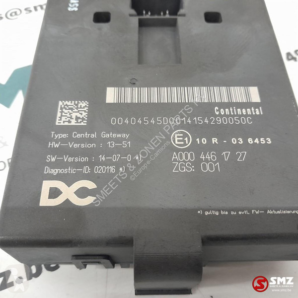 قطع غيار الآليات الثقيلة Mercedes Occ ECU...