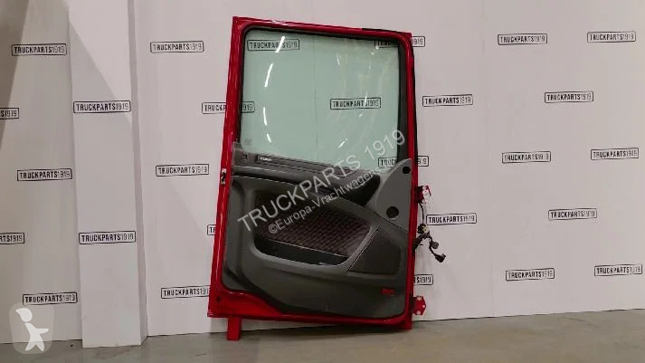 قطع غيار الآليات الثقيلة DAF 1881862 Portier Li