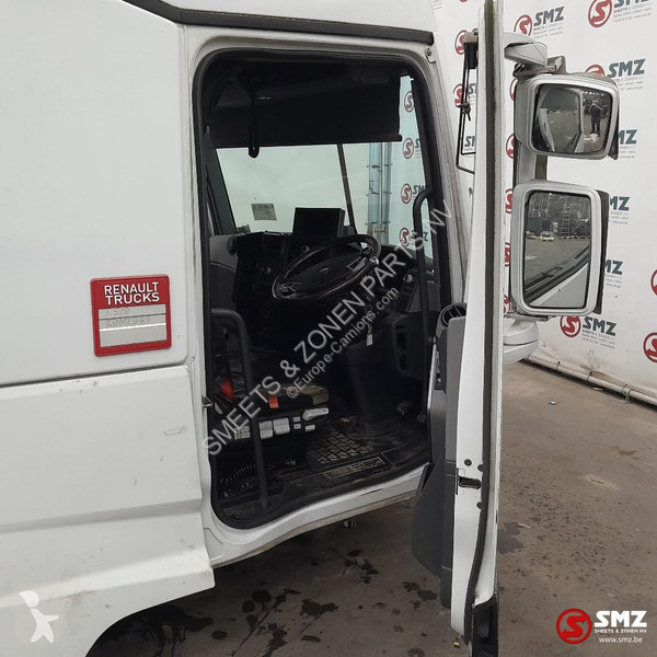Náhradní díly pro kamiony Renault Occ cabine...