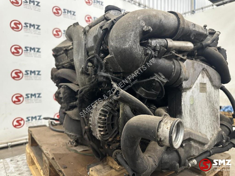 Náhradní díly pro kamiony Mercedes Occ Motor +...