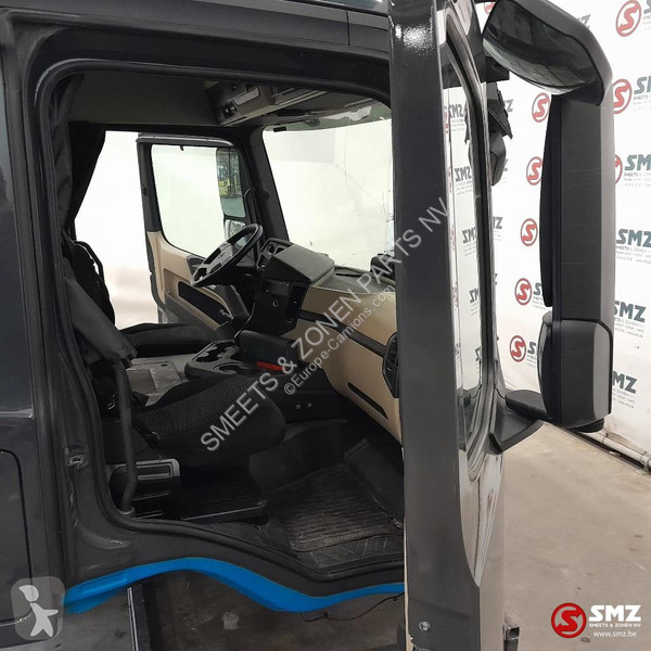 قطع غيار الآليات الثقيلة Mercedes Occ cabine...