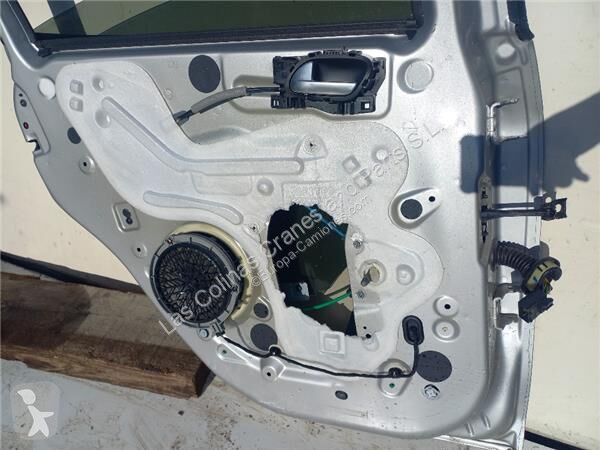 Pezzi di ricambio per mezzi pesanti Peugeot...