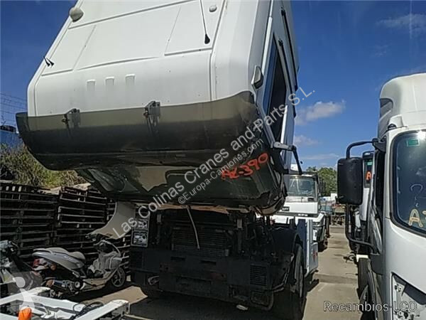 قطع غيار الآليات الثقيلة Renault Sellette...