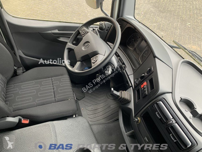 قطع غيار الآليات الثقيلة Mercedes