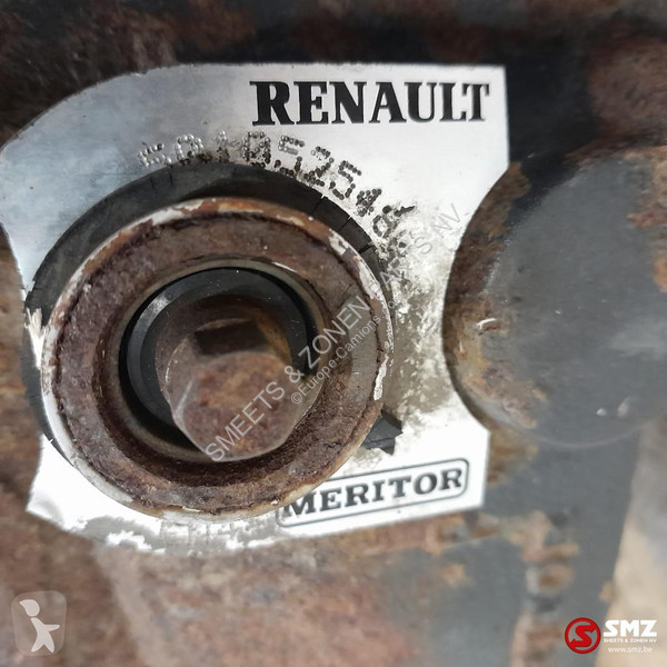 قطع غيار الآليات الثقيلة Renault Occ remklauw...