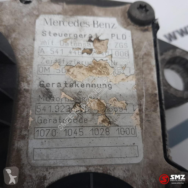 قطع غيار الآليات الثقيلة Mercedes Occ ECU...